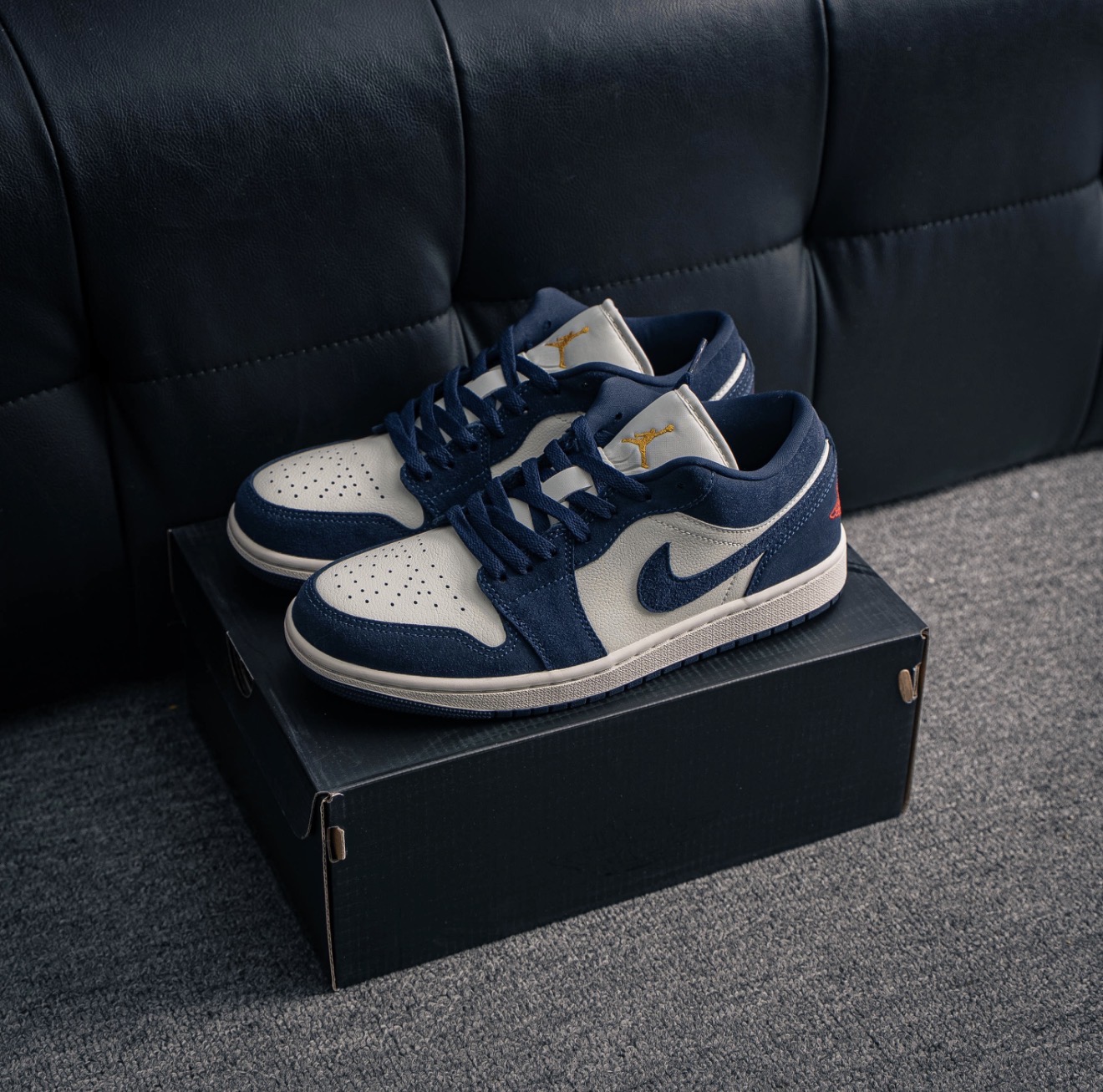 Air Jordan 1 azul marinho 